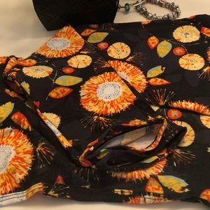 LuLaRoe Tall and Curvy leggings